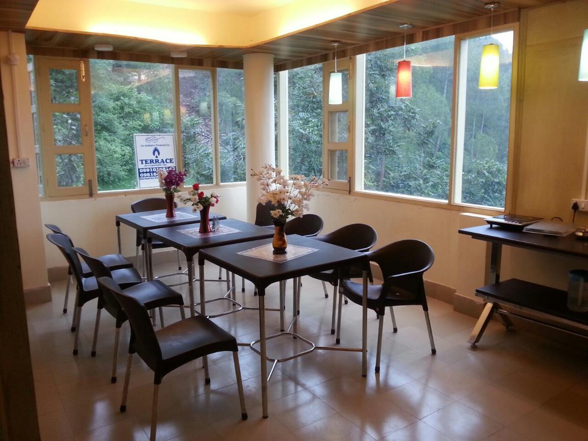Terrace Retreat Bed & Breakfast Kasauli Exterior foto